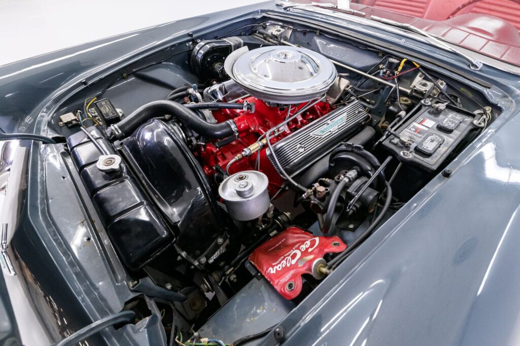 1957 Ford Thunderbird